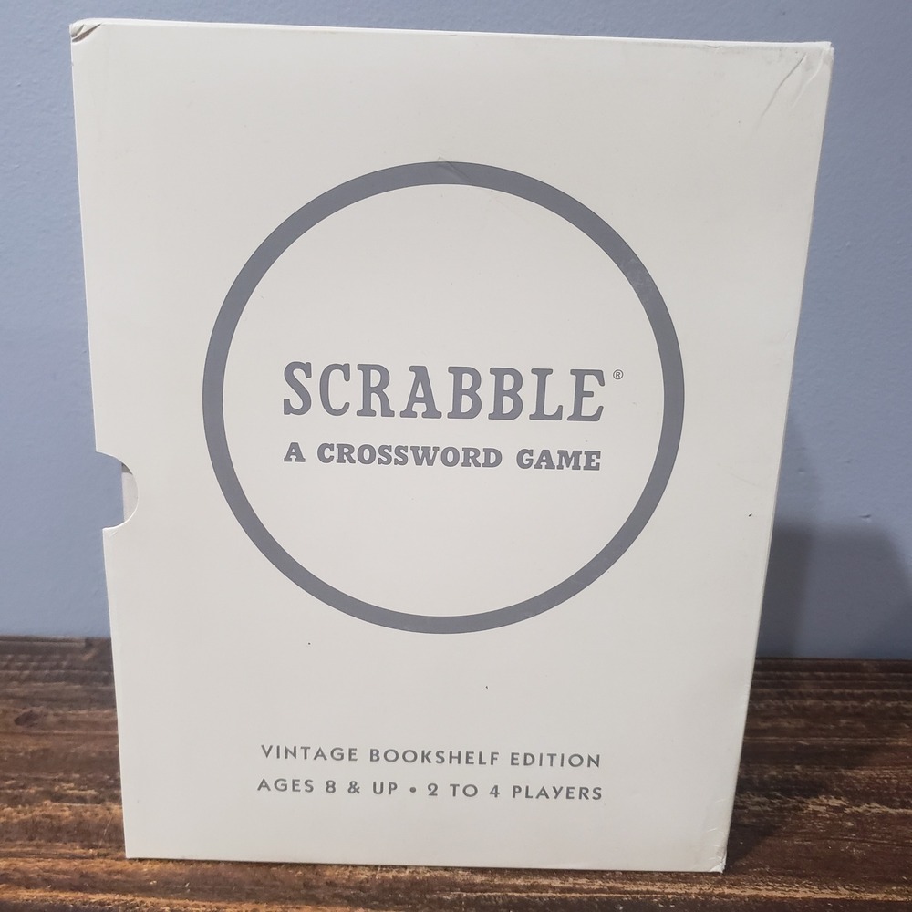 Scrabble Board Game Unisex OS Vintage Bookshelf Edition White New Open Box